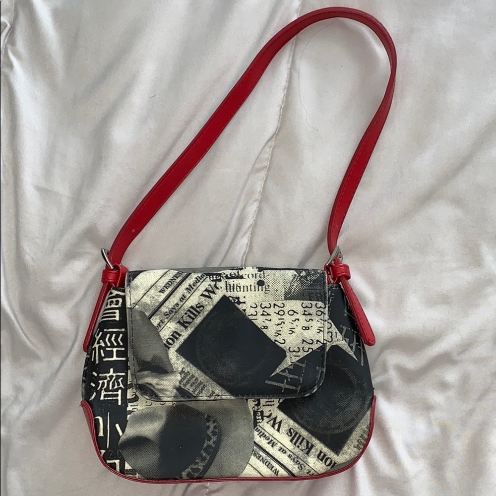 Newspaper Purse